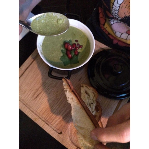 Ресторанный сервис бронирования столиков menu-rest.com - Интерьер ресторана "Holly Food"