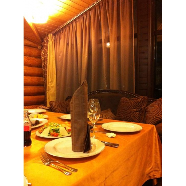 Ресторанный сервис бронирования столиков menu-rest.com - Интерьер ресторана "Ушакоff"