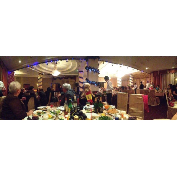 Ресторанный сервис бронирования столиков menu-rest.com - Интерьер ресторана "Солнце Востока"