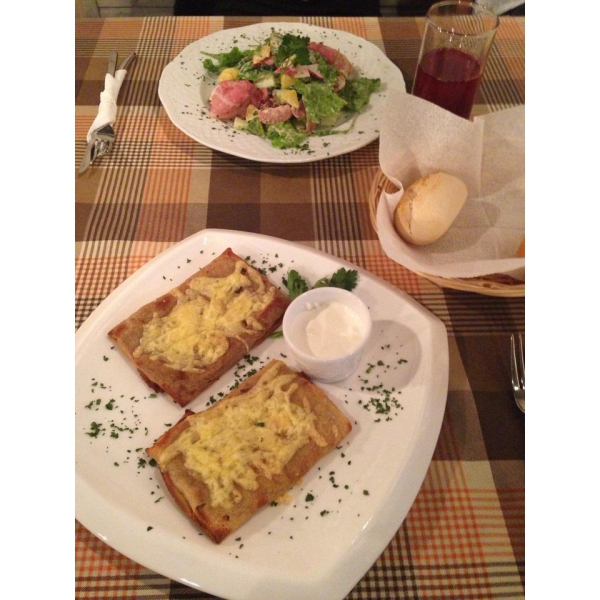 Ресторанный сервис бронирования столиков menu-rest.com - Интерьер ресторана "Жили-Были"