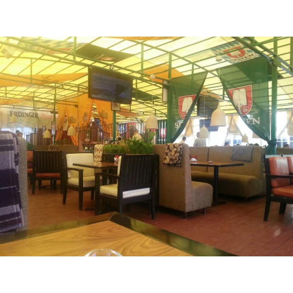 Ресторанный сервис бронирования столиков menu-rest.com - Интерьер ресторана "Братья МО"