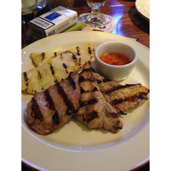 Ресторанный сервис бронирования столиков menu-rest.com - Интерьер ресторана "Братья МО"