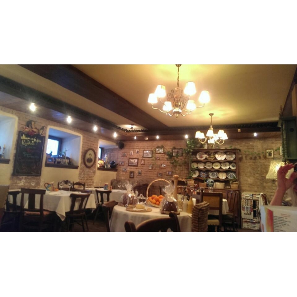 Ресторанный сервис бронирования столиков menu-rest.com - Интерьер ресторана "Piccolino"