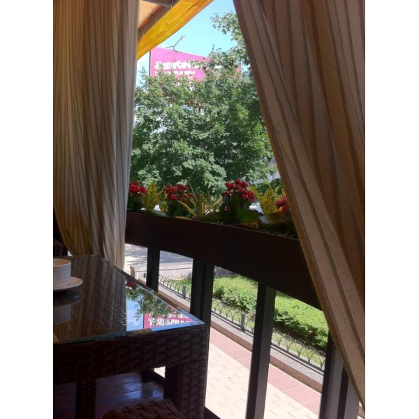 Ресторанный сервис бронирования столиков menu-rest.com - Интерьер ресторана "Peshi"