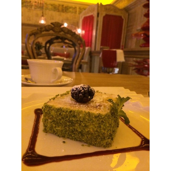 Ресторанный сервис бронирования столиков menu-rest.com - Интерьер ресторана "Peshi"