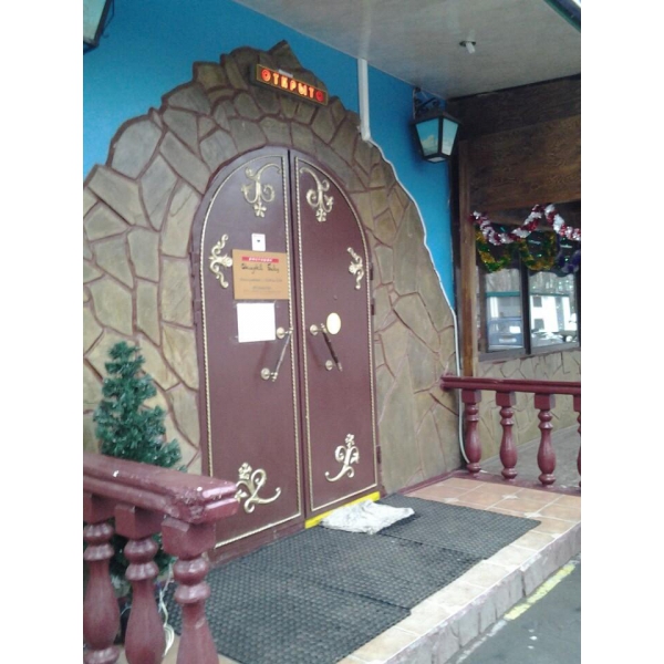 Ресторанный сервис бронирования столиков menu-rest.com - Интерьер ресторана "Старый Баку"