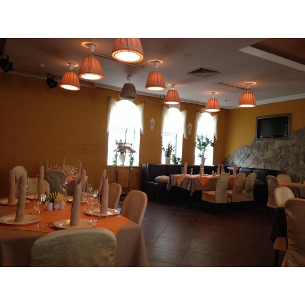 Ресторанный сервис бронирования столиков menu-rest.com - Интерьер ресторана "Портокали"