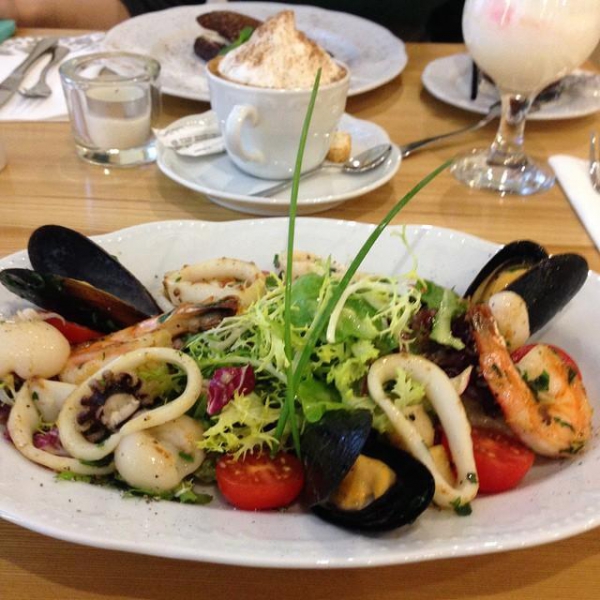 Ресторанный сервис бронирования столиков menu-rest.com - Интерьер ресторана "fOIL"