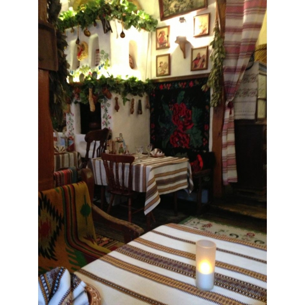 Ресторанный сервис бронирования столиков menu-rest.com - Интерьер ресторана "Тарас Бульба"