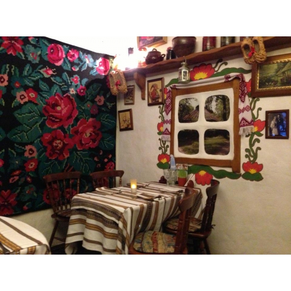 Ресторанный сервис бронирования столиков menu-rest.com - Интерьер ресторана "Тарас Бульба"