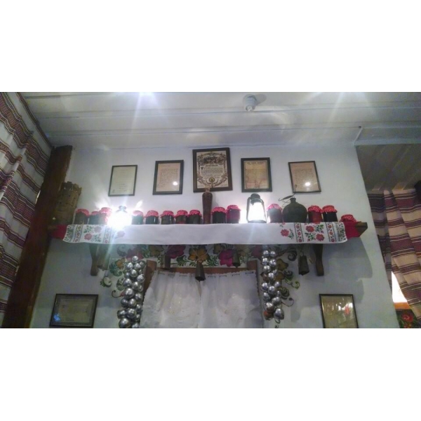 Ресторанный сервис бронирования столиков menu-rest.com - Интерьер ресторана "Тарас Бульба"