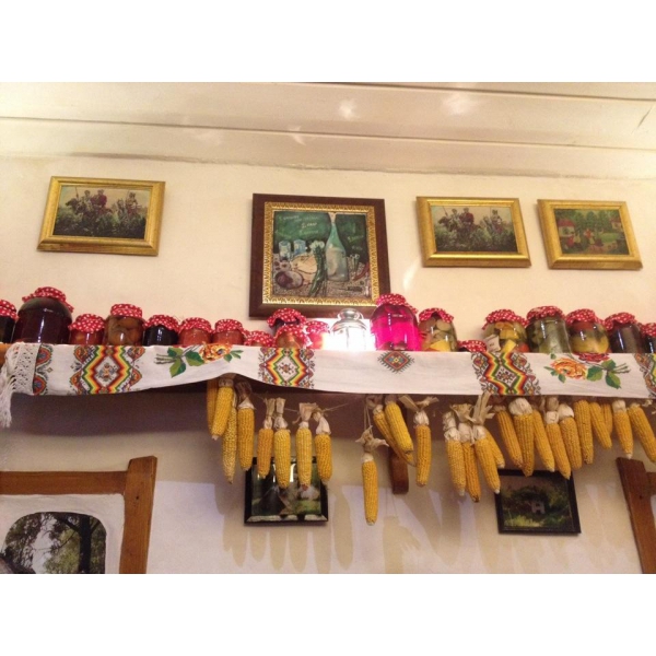 Ресторанный сервис бронирования столиков menu-rest.com - Интерьер ресторана "Тарас Бульба"