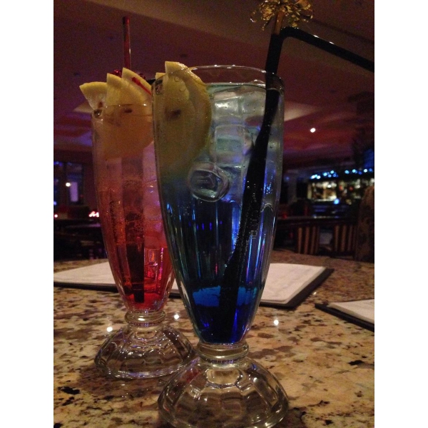 Ресторанный сервис бронирования столиков menu-rest.com - Интерьер ресторана "Bella Napoli"