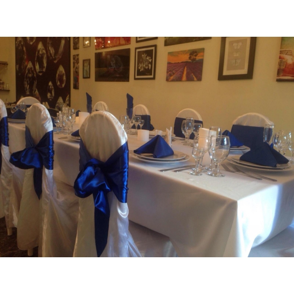 Ресторанный сервис бронирования столиков menu-rest.com - Интерьер ресторана "Wild Apple"