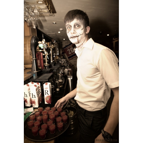 Ресторанный сервис бронирования столиков menu-rest.com - Интерьер ресторана "Piccadilly pub"