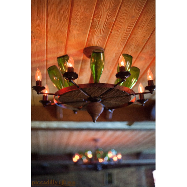 Ресторанный сервис бронирования столиков menu-rest.com - Интерьер ресторана "Piccadilly pub"