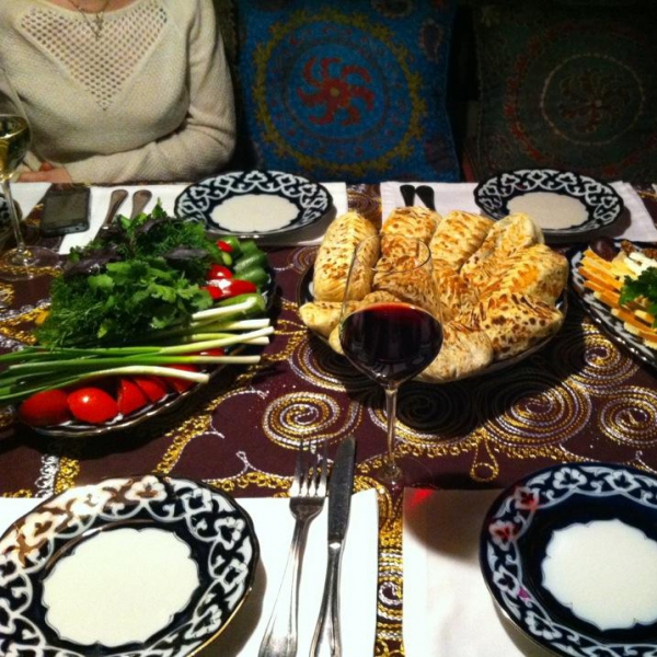 Ресторанный сервис бронирования столиков menu-rest.com - Интерьер ресторана "Урюк"