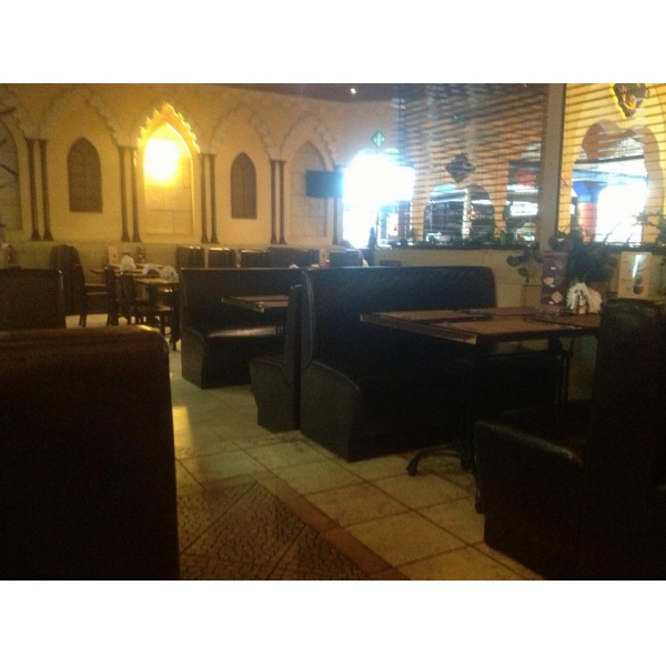 Ресторанный сервис бронирования столиков menu-rest.com - Интерьер ресторана "Миш-Мэш"