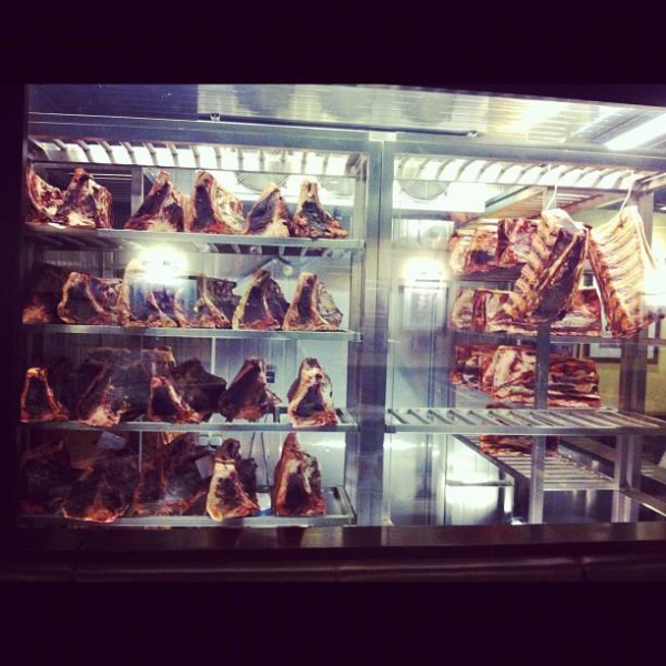 Ресторанный сервис бронирования столиков menu-rest.com - Интерьер ресторана "GOODMAN"