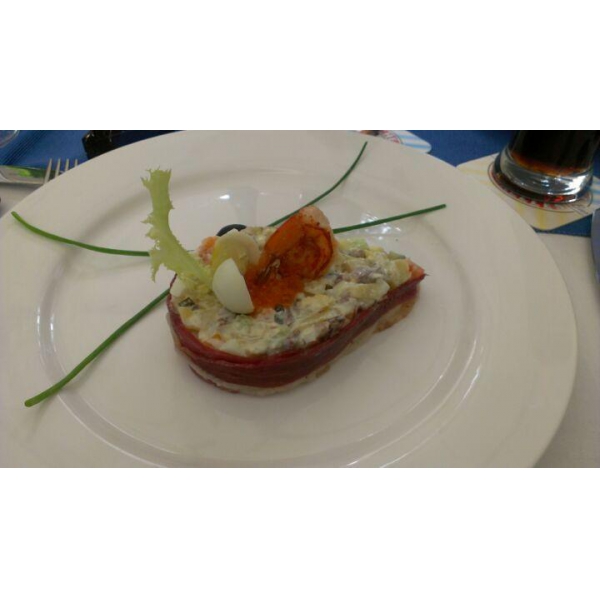 Ресторанный сервис бронирования столиков menu-rest.com - Интерьер ресторана "Castle Grill Bar"