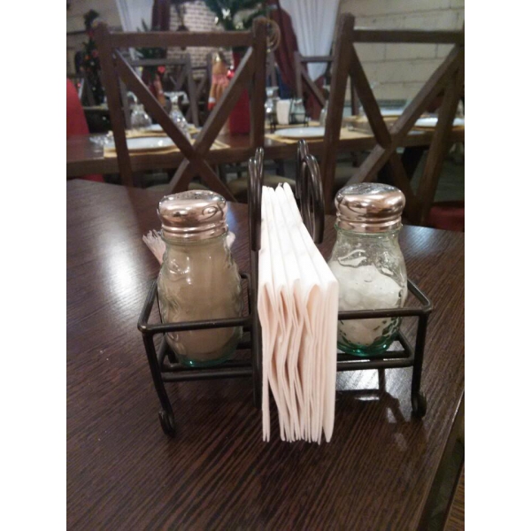 Ресторанный сервис бронирования столиков menu-rest.com - Интерьер ресторана "Castle Grill Bar"