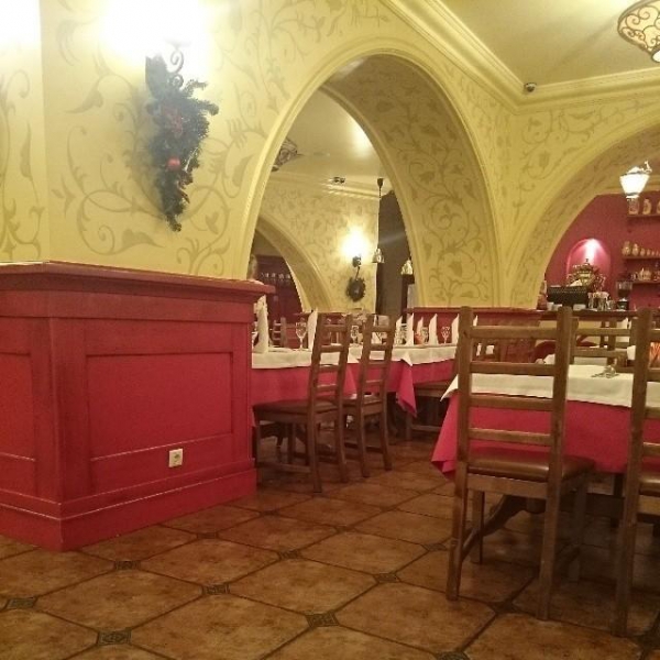 Ресторанный сервис бронирования столиков menu-rest.com - Интерьер ресторана "Хоромы"