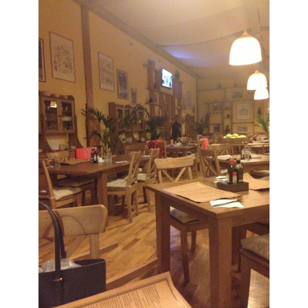 Ресторанный сервис бронирования столиков menu-rest.com - Интерьер ресторана "Trattoria"