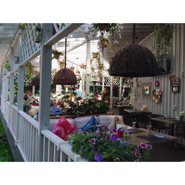 Ресторанный сервис бронирования столиков menu-rest.com - Интерьер ресторана "Veranda"