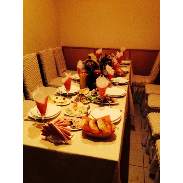 Ресторанный сервис бронирования столиков menu-rest.com - Интерьер ресторана "Лунная ночь"