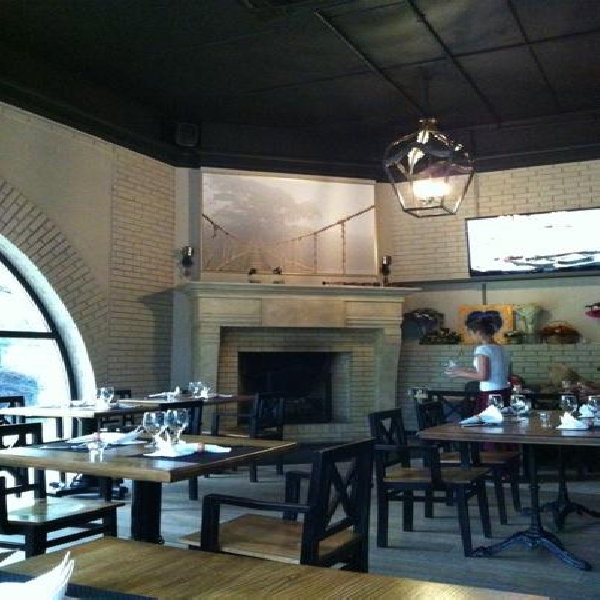 Ресторанный сервис бронирования столиков menu-rest.com - Интерьер ресторана "Парк-кафе"