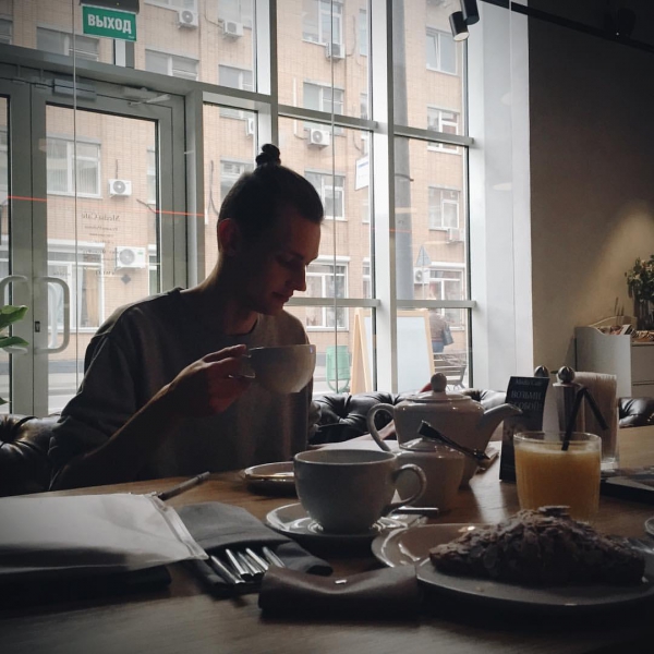 Ресторанный сервис бронирования столиков menu-rest.com - Интерьер ресторана "Media Cafe"