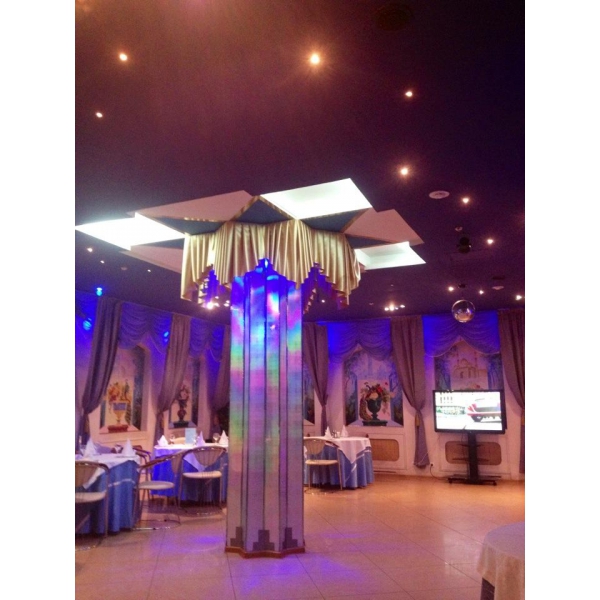 Ресторанный сервис бронирования столиков menu-rest.com - Интерьер ресторана "Караван"