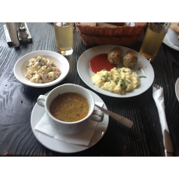 Ресторанный сервис бронирования столиков menu-rest.com - Интерьер ресторана "Чешский Бровар"