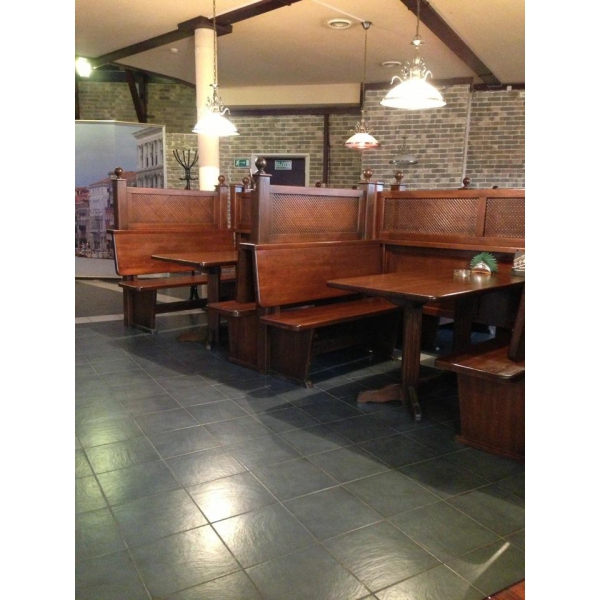 Ресторанный сервис бронирования столиков menu-rest.com - Интерьер ресторана "Арена, ООО"