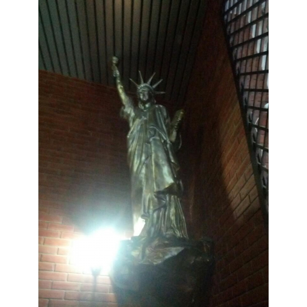 Ресторанный сервис бронирования столиков menu-rest.com - Интерьер ресторана "Арена, ООО"