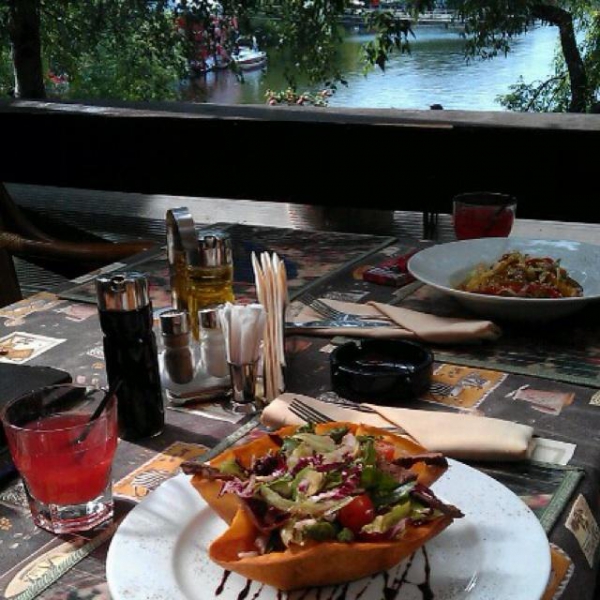 Ресторанный сервис бронирования столиков menu-rest.com - Интерьер ресторана "Rustico"