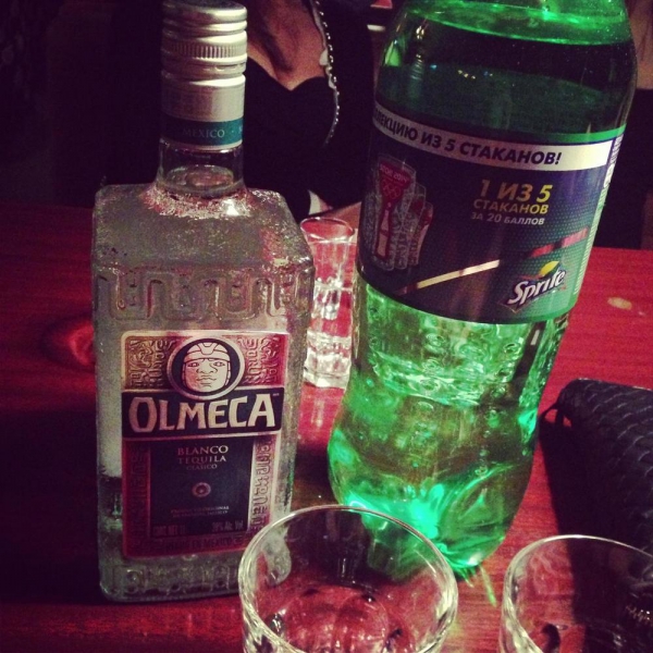 Ресторанный сервис бронирования столиков menu-rest.com - Интерьер ресторана "Пять пятниц"