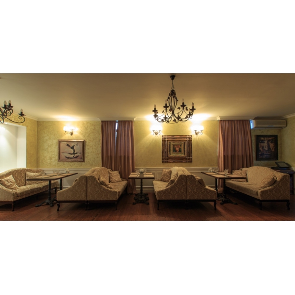 Ресторанный сервис бронирования столиков menu-rest.com - Интерьер ресторана "Беби Джоли"