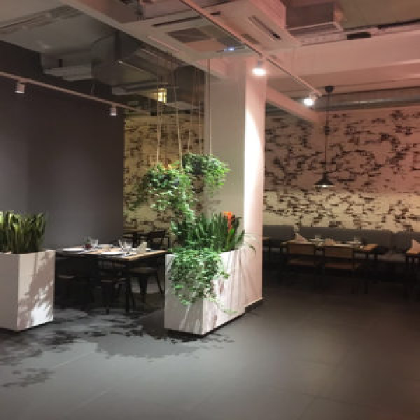 Ресторанный сервис бронирования столиков menu-rest.com - Интерьер ресторана "Баан-Тай"