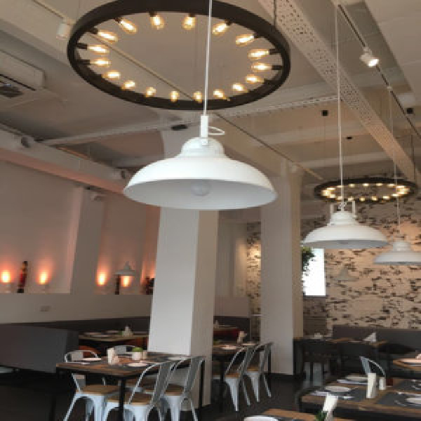 Ресторанный сервис бронирования столиков menu-rest.com - Интерьер ресторана "Баан-Тай"