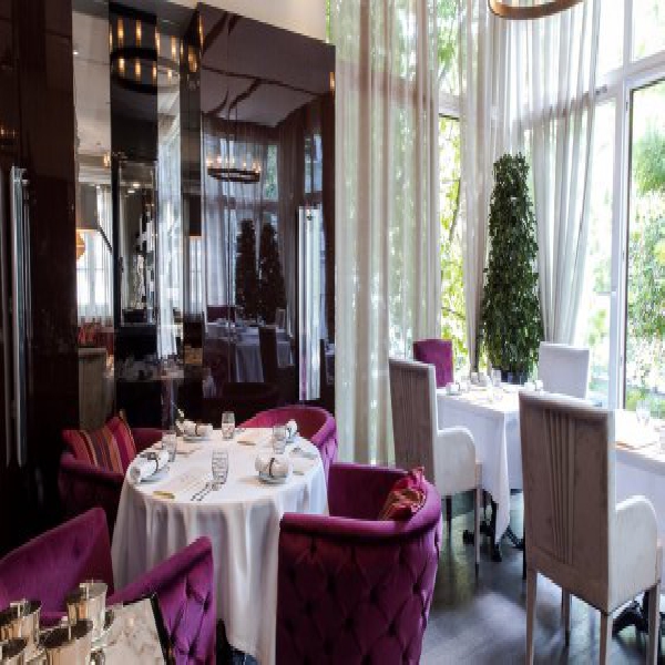 Ресторанный сервис бронирования столиков menu-rest.com - Интерьер ресторана "Anatoly Komm for Raff House"