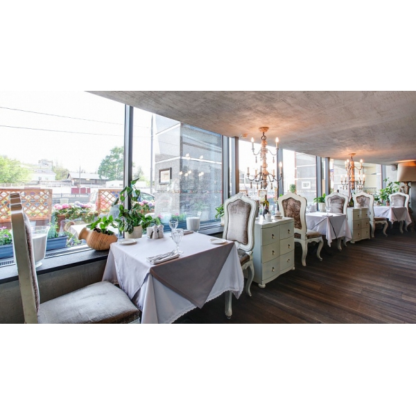 Ресторанный сервис бронирования столиков menu-rest.com - Интерьер ресторана "Giovedi"