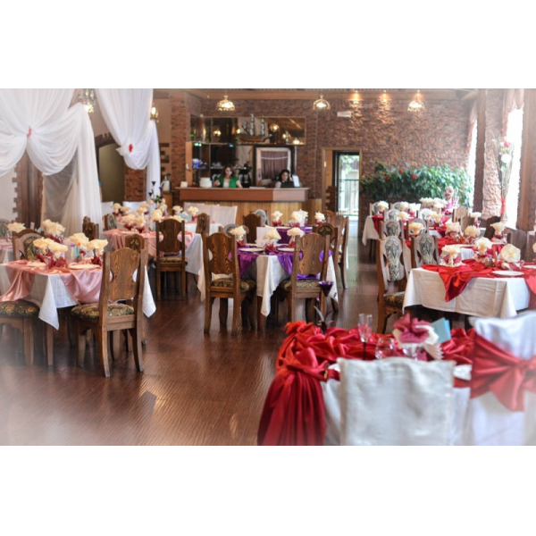 Ресторанный сервис бронирования столиков menu-rest.com - Интерьер ресторана "Дмитровский дворик"