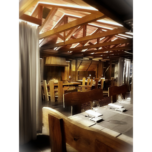 Ресторанный сервис бронирования столиков menu-rest.com - Интерьер ресторана "Randez-vous di Valuevo"