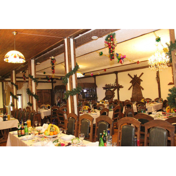 Ресторанный сервис бронирования столиков menu-rest.com - Интерьер ресторана "Солнечное"