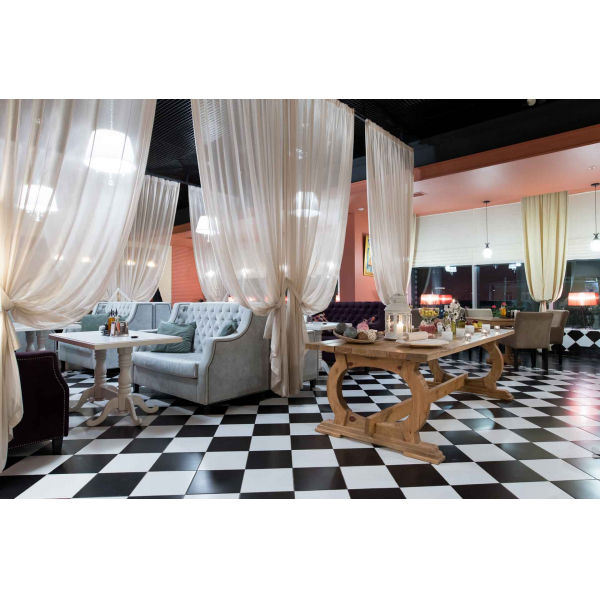 Ресторанный сервис бронирования столиков menu-rest.com - Интерьер ресторана "FRY DAY Café"