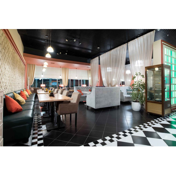 Ресторанный сервис бронирования столиков menu-rest.com - Интерьер ресторана "FRY DAY Café"