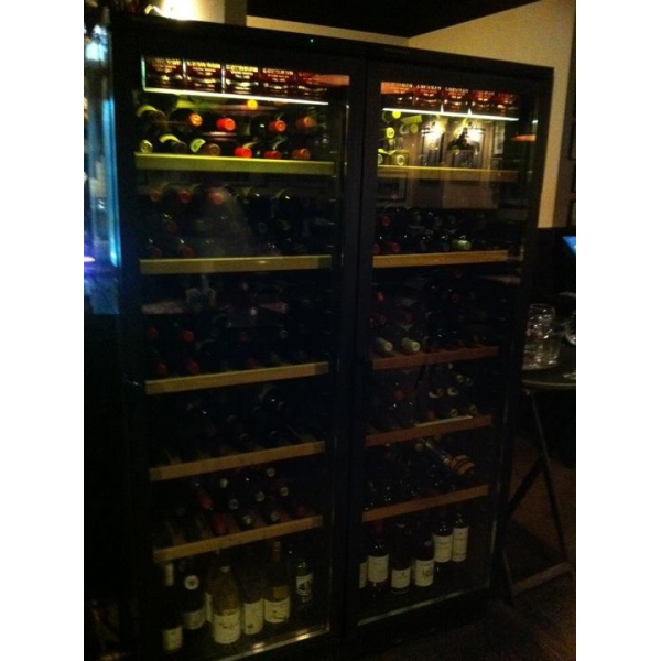 Ресторанный сервис бронирования столиков menu-rest.com - Интерьер ресторана "GOODMAN"