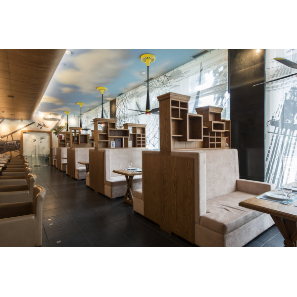 Ресторанный сервис бронирования столиков menu-rest.com - Интерьер ресторана "Небесный Тихоход"