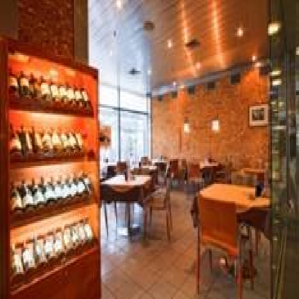 Ресторанный сервис бронирования столиков menu-rest.com - Интерьер ресторана "Migliore"